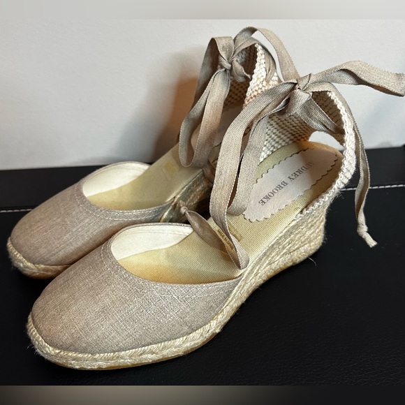 Audrey Brooke Shoes - Audrey Brooke women’s lace-up espadrille wedge sandals NWOT